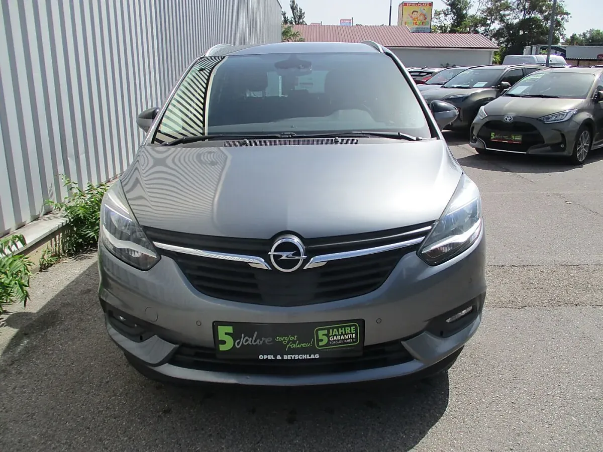 Opel Zafira 2018 photo 3