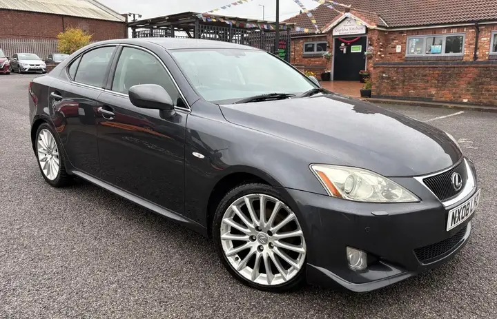 Lexus Is