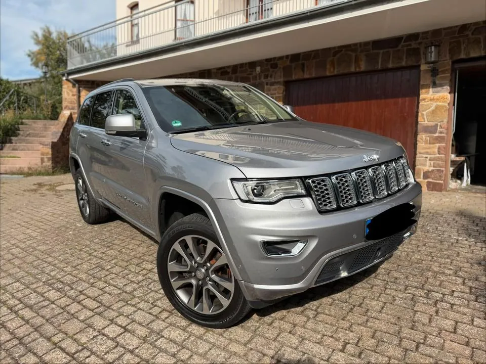 Jeep Grand Cherokee Overland