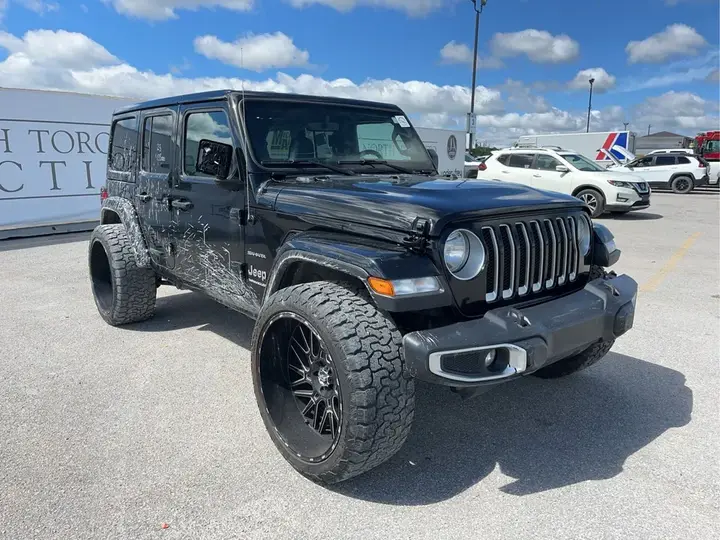 Jeep Wrangler 2023 photo 3