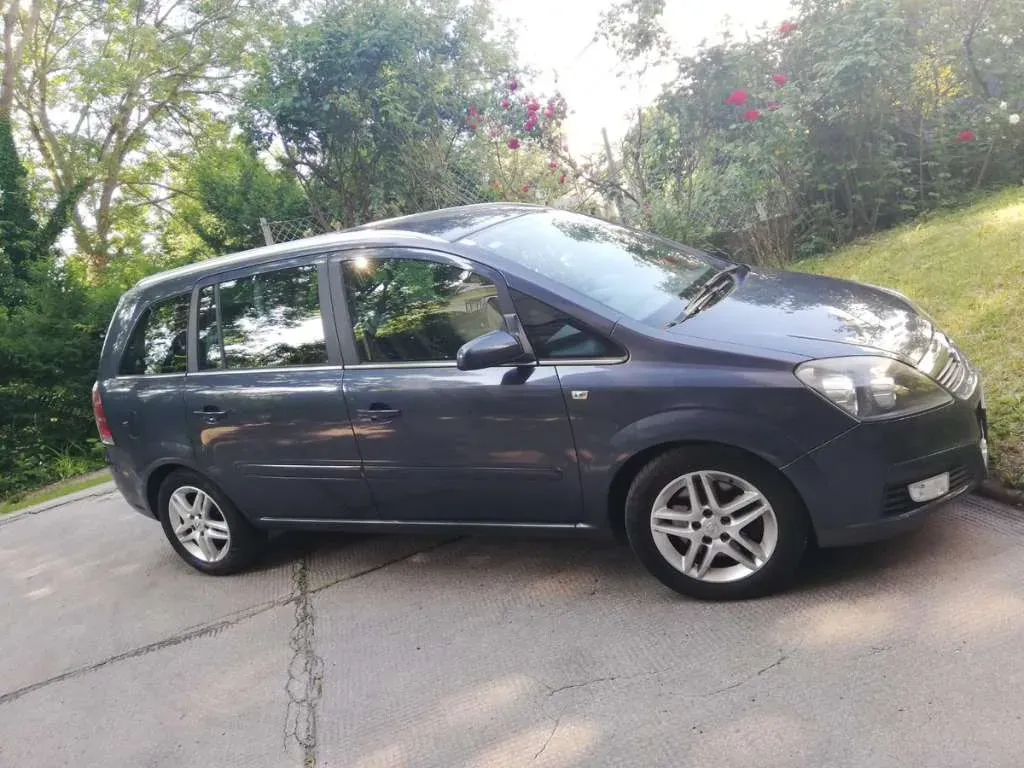 Opel Zafira 2007 photo 3