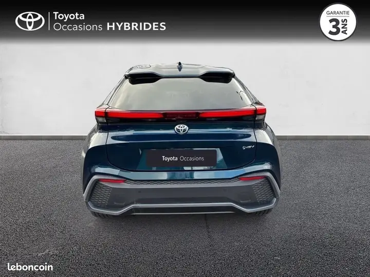 Toyota C-Hr 2025 photo 4