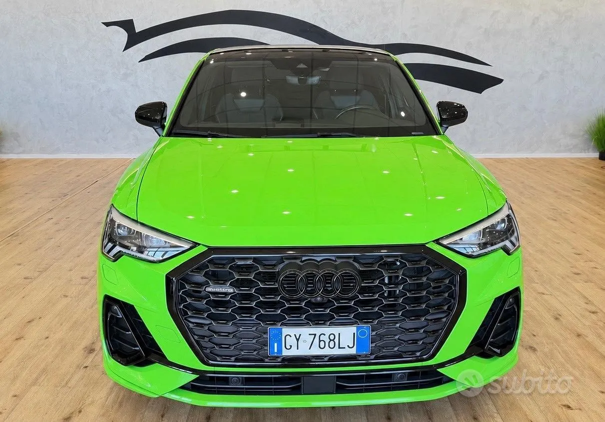 Audi Q3 2021 photo 2