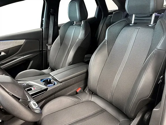 Peugeot 3008 2023 photo 5