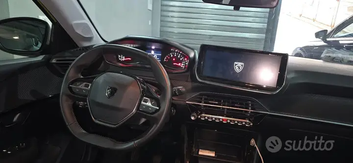 Peugeot 208 2024 photo 4