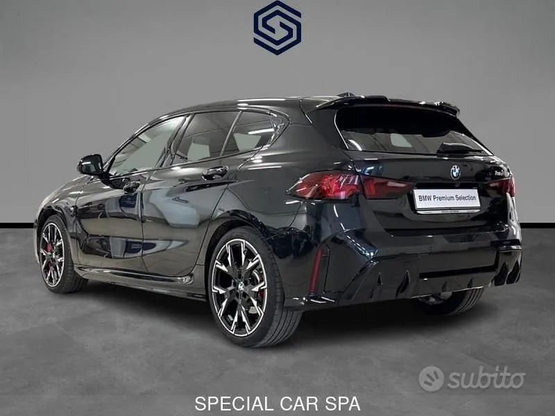 BMW 1 Series 2025 photo 3