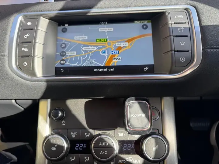 Land Rover Range Rover Evoque 2016 photo 3