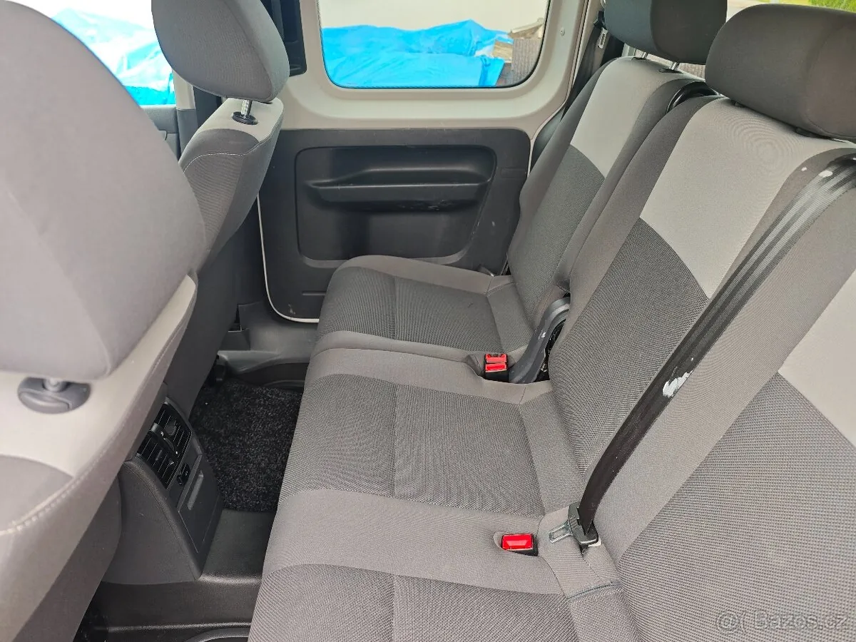 Volkswagen Caddy 2012 photo 5