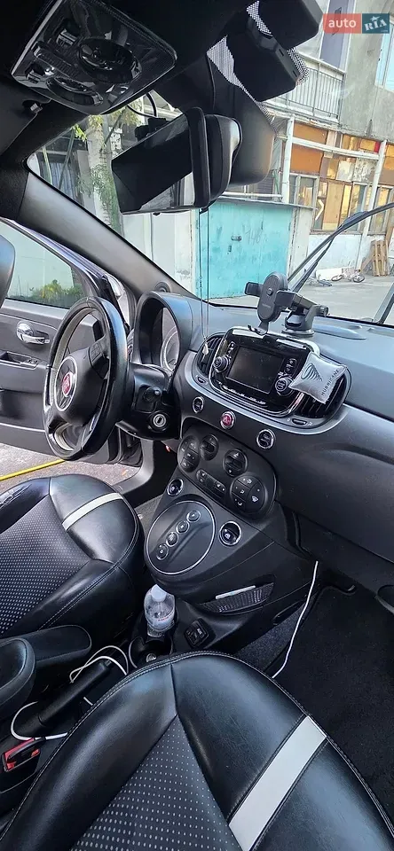 Fiat 500E 2017 photo 3