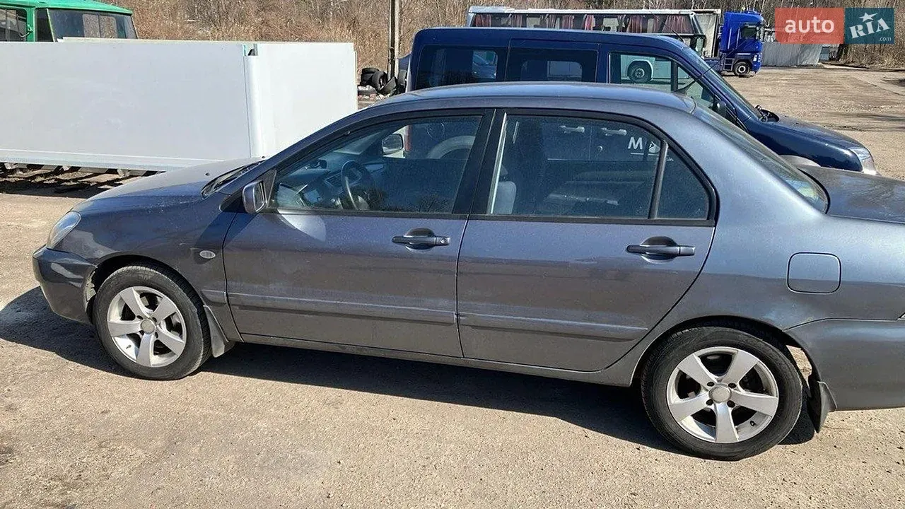 Mitsubishi Lancer 2009 photo 3