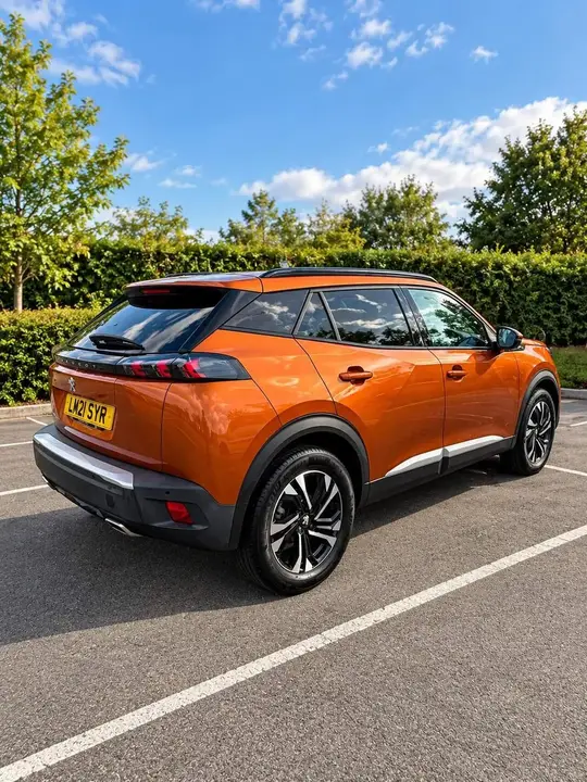 Peugeot 2008 2021 photo 3