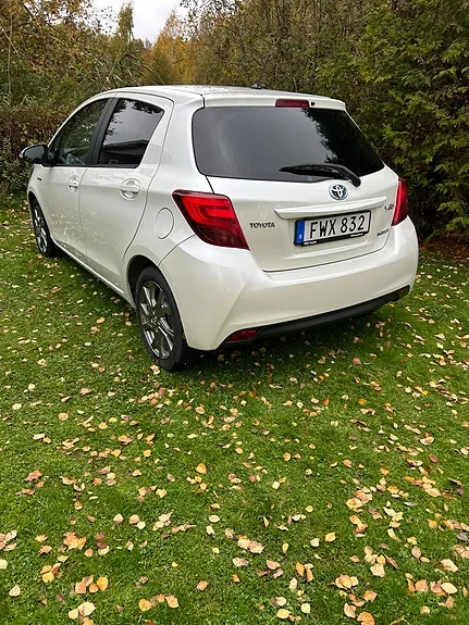 Toyota Yaris 2017 photo 4