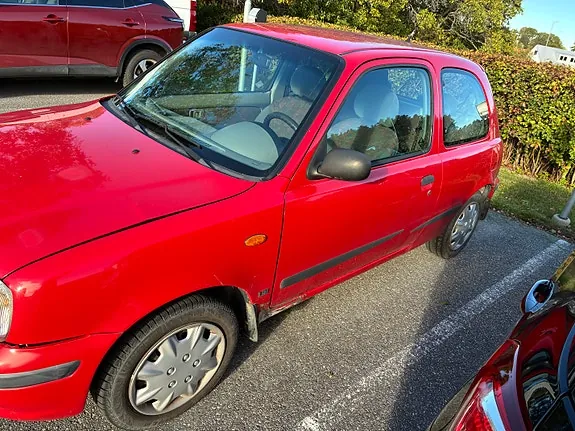 Nissan Micra 1998 photo 3