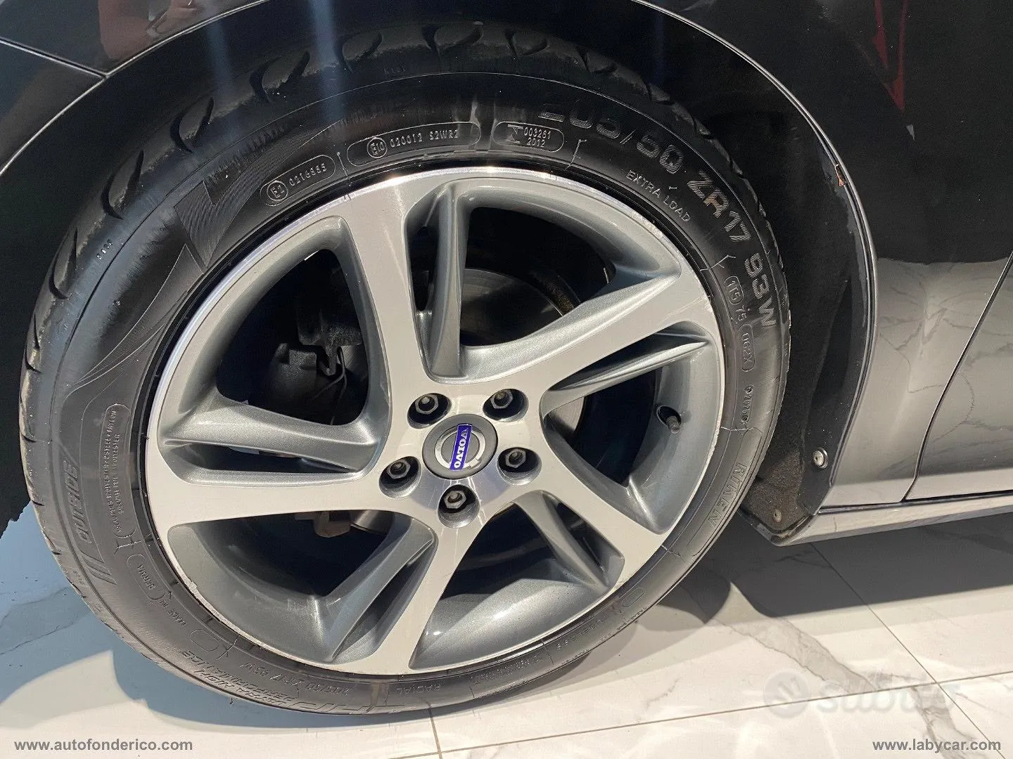 Volvo V40 2015 photo 3