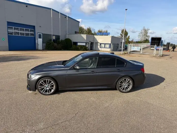 BMW 320D