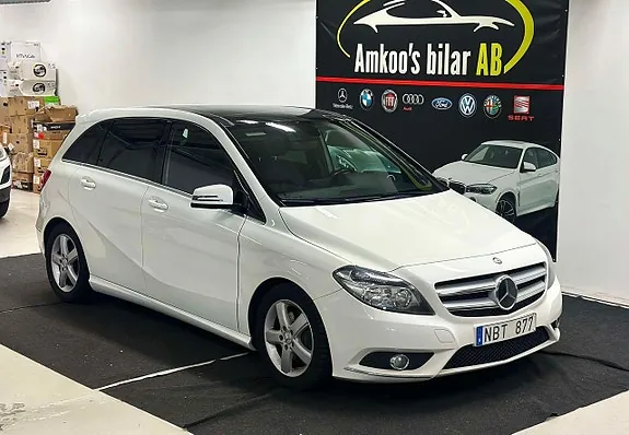 Mercedes-Benz B180