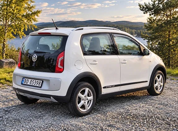 Volkswagen Up 2014 photo 4
