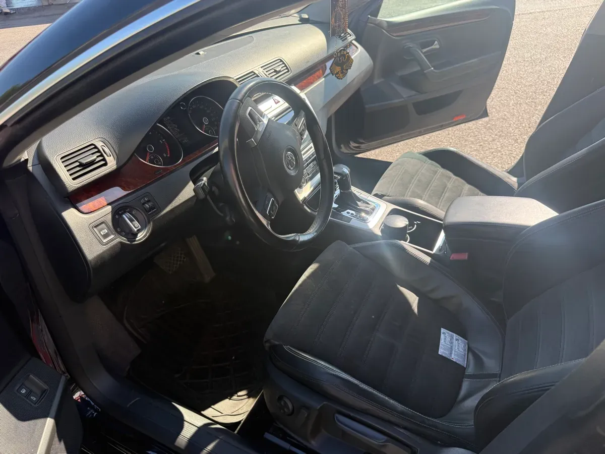 Volkswagen Passat Cc 2008 photo 3