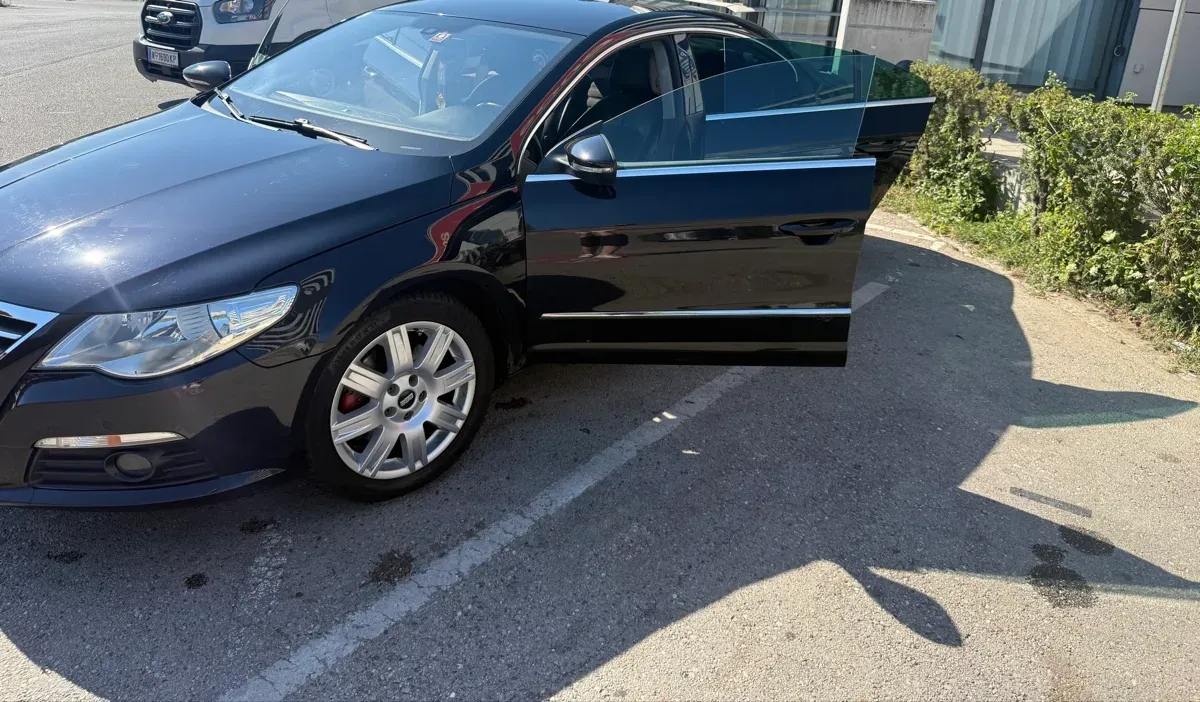 Volkswagen Passat Cc 2008 photo 2