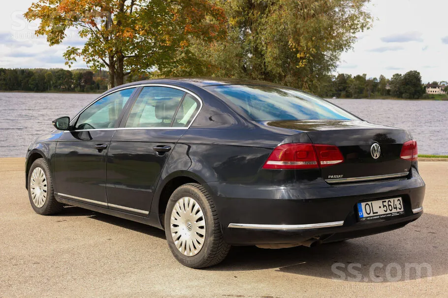 Volkswagen Passat 2013 photo 5
