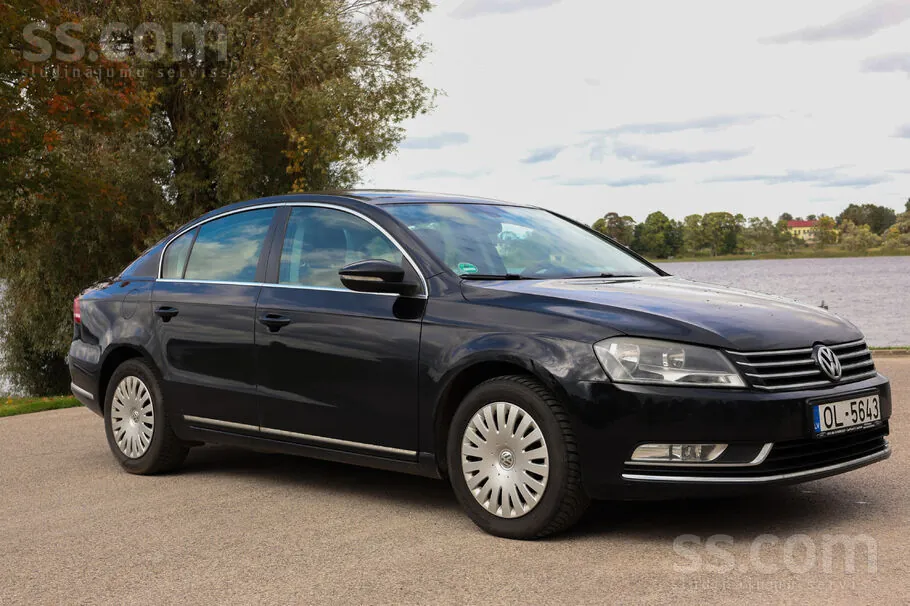 Volkswagen Passat 2013 photo 2