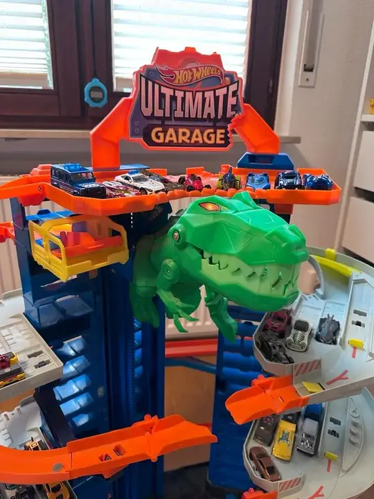 Hot Wheels Ultimate Garage