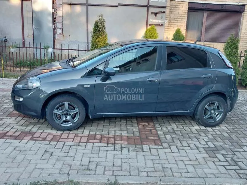 Fiat Punto 2014 photo 4
