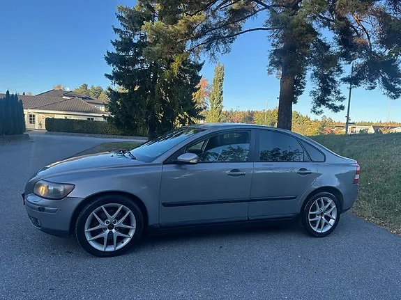 Volvo S40 2004 photo 2