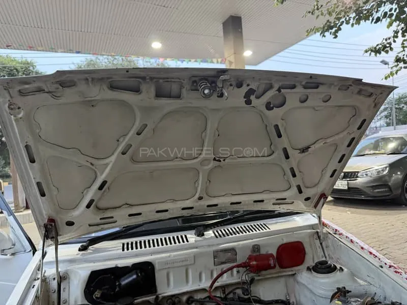 Suzuki Mehran