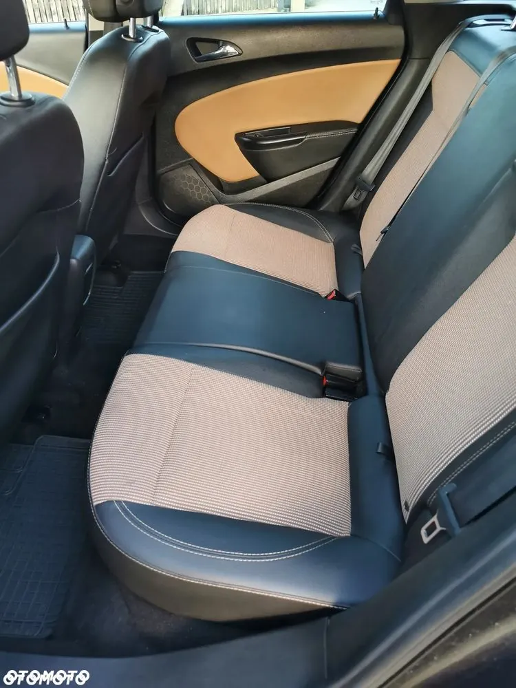 Opel Astra 2016 photo 4