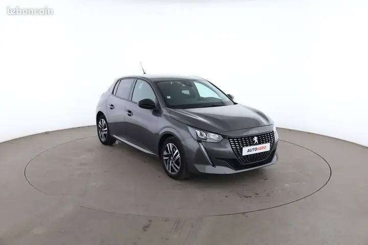Peugeot 208 2022 photo 4