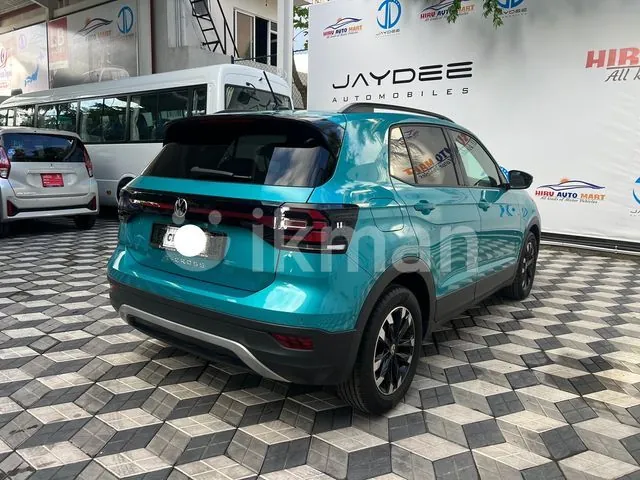 Volkswagen T-Cross 2023 photo 2