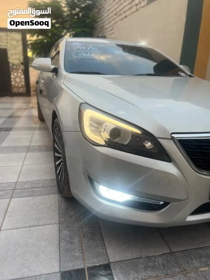 Kia Cadenza 2012 photo 2