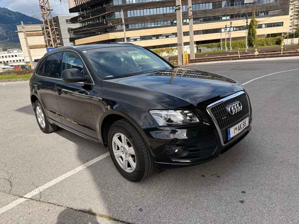 Audi Q5 2012 photo 2