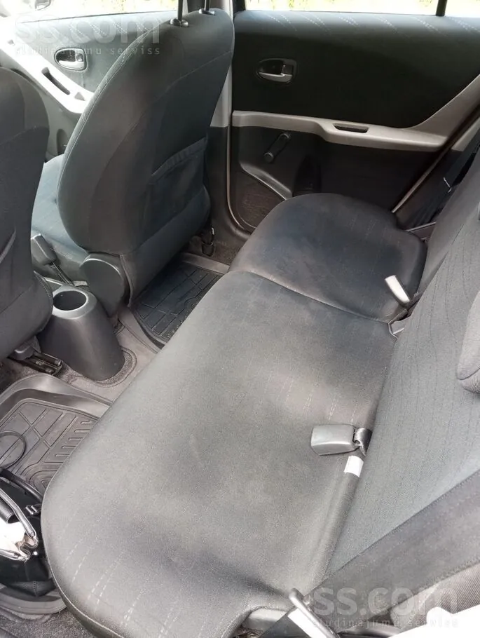 Toyota Yaris 2009 photo 5