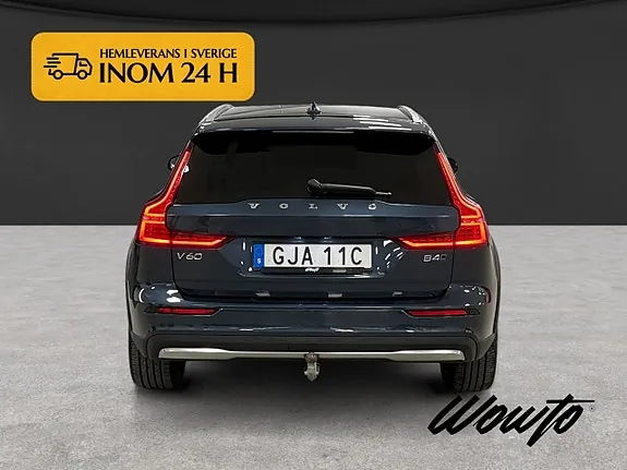 Volvo V60 Cross Country 2023 photo 5