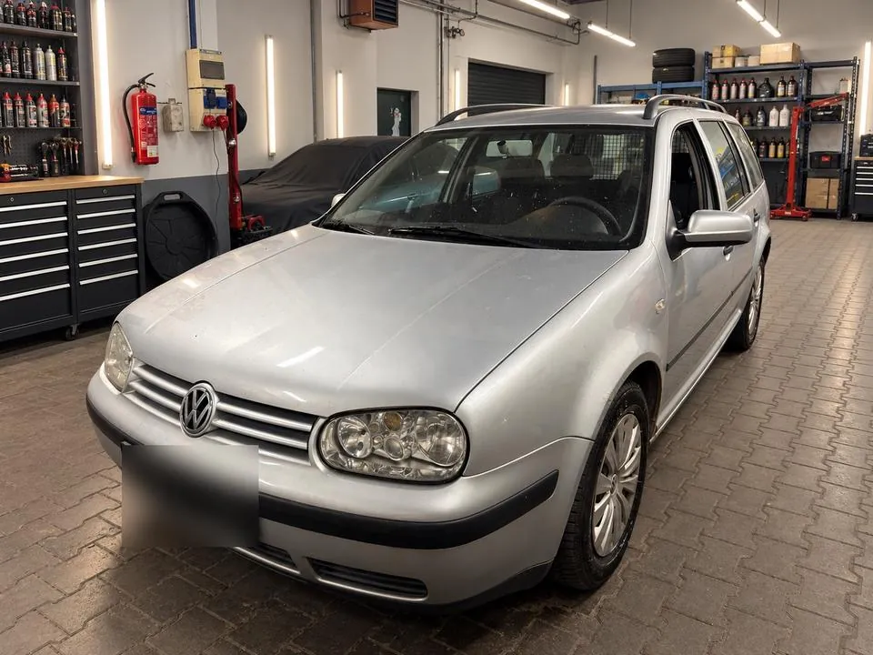 Volkswagen Golf 4