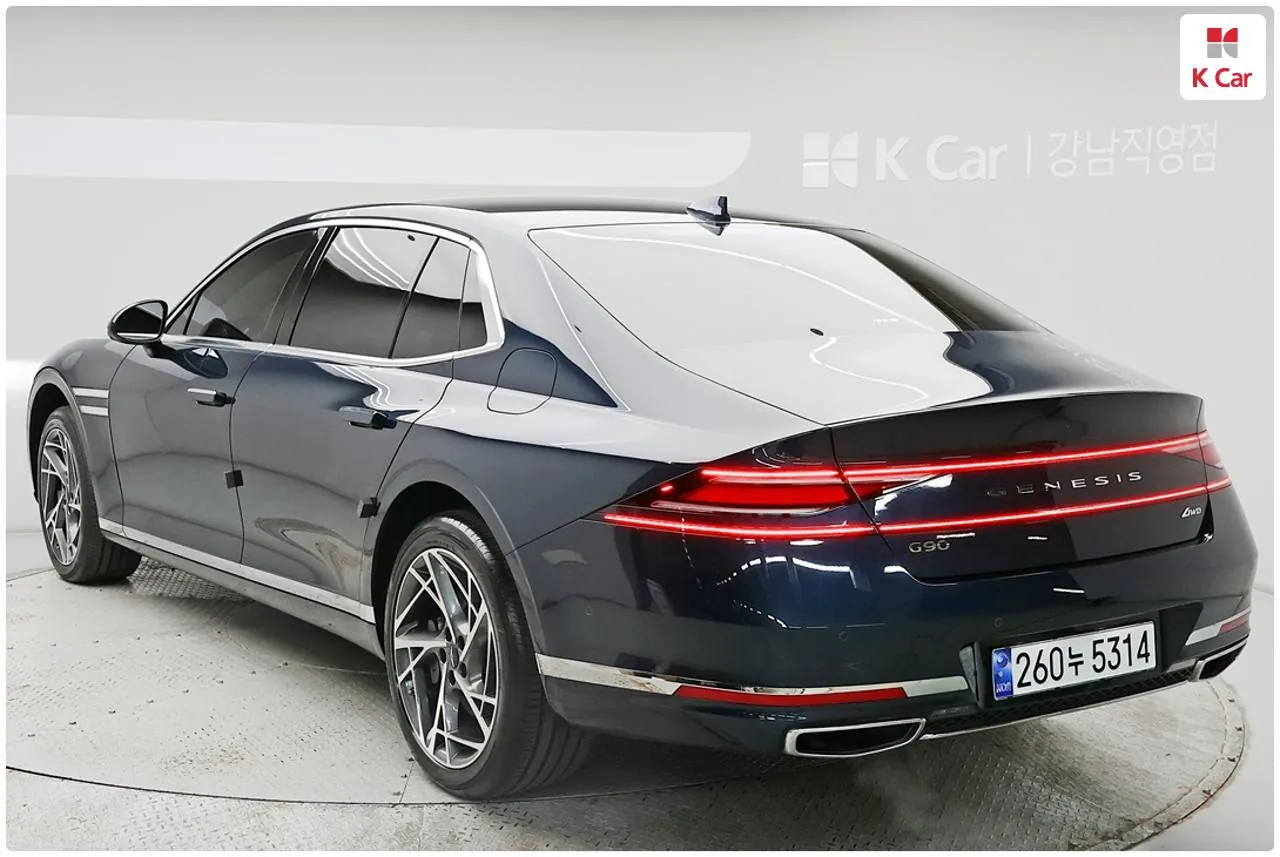 Genesis G90 2023 photo 2