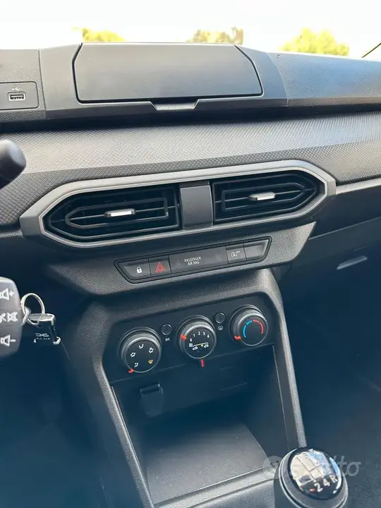 Dacia Sandero Streetway 2024 photo 4
