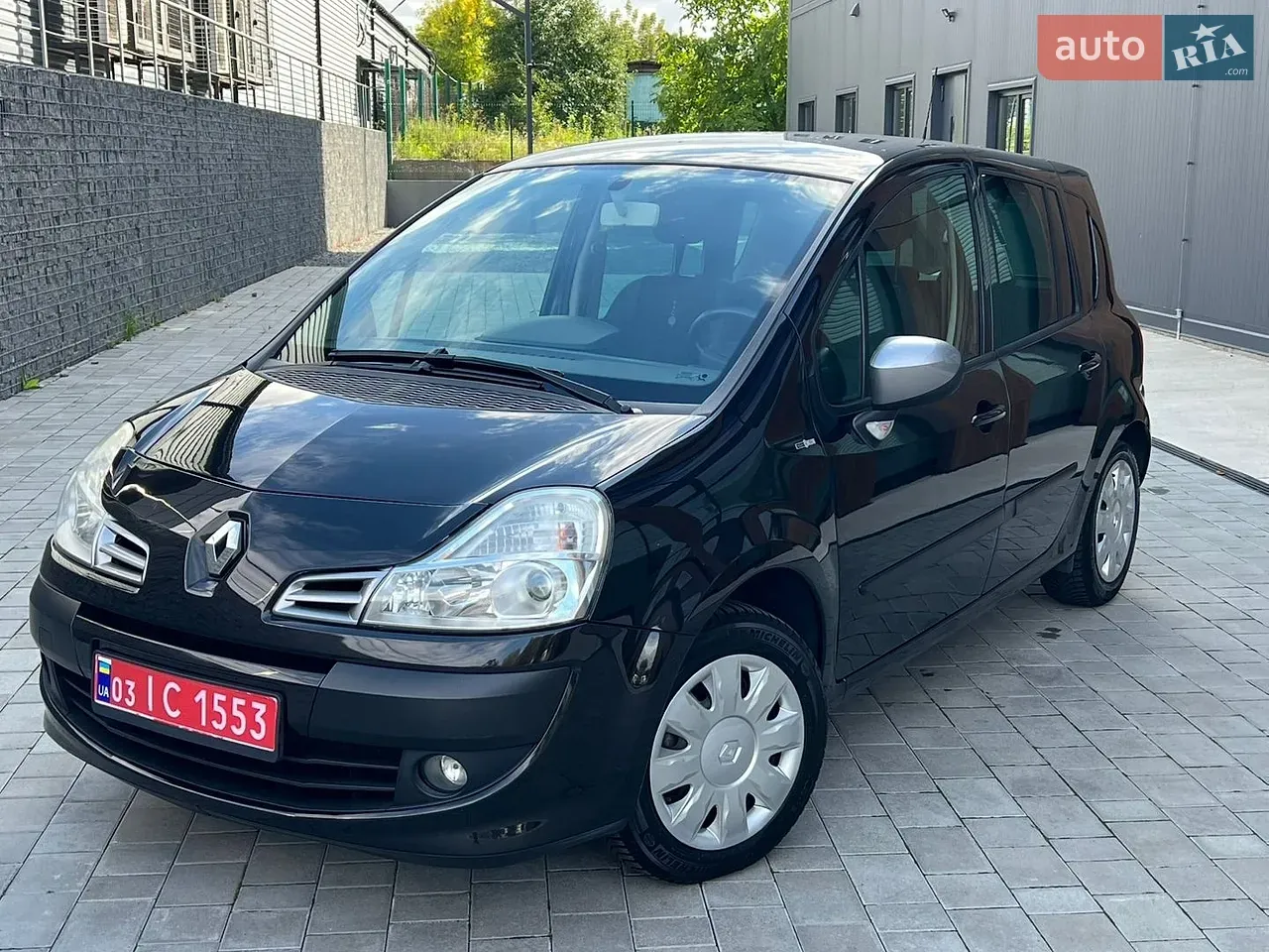 Renault Modus 2011 photo 2