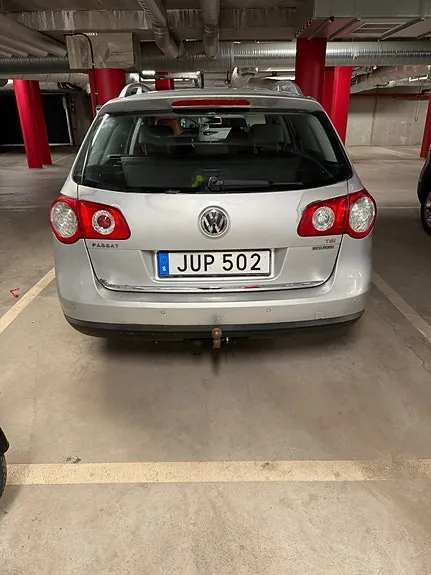 Volkswagen Passat 2009 photo 3