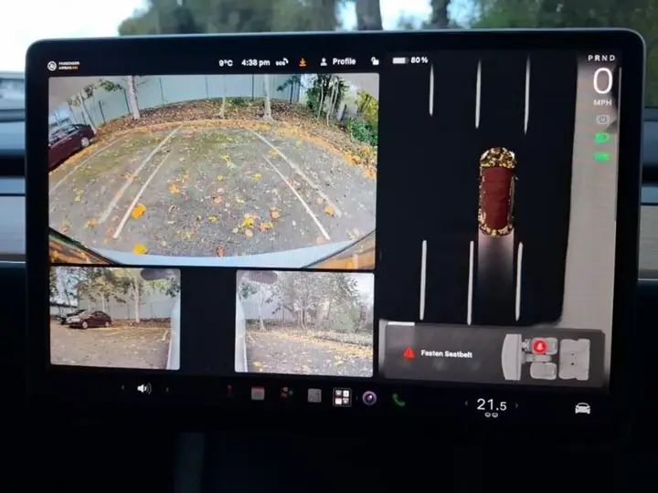 Tesla Model 3 2023 photo 4