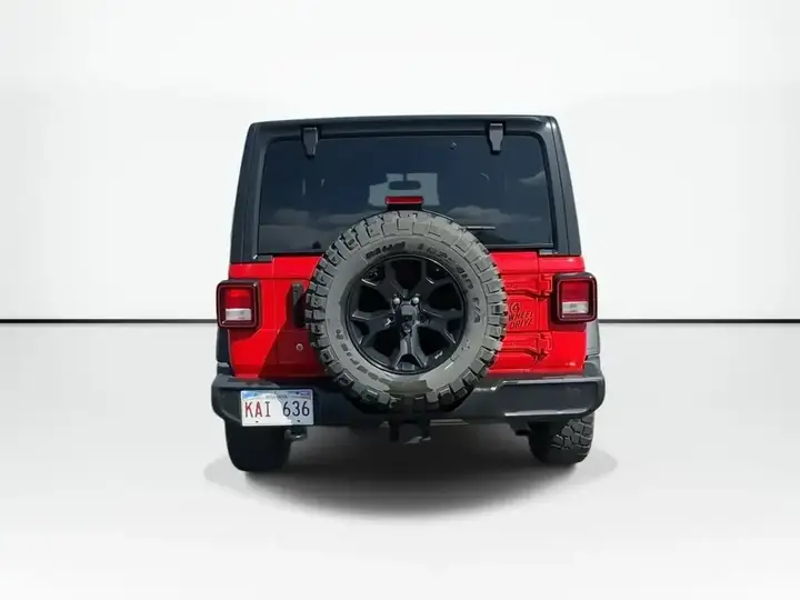 Jeep Wrangler 2022 photo 3