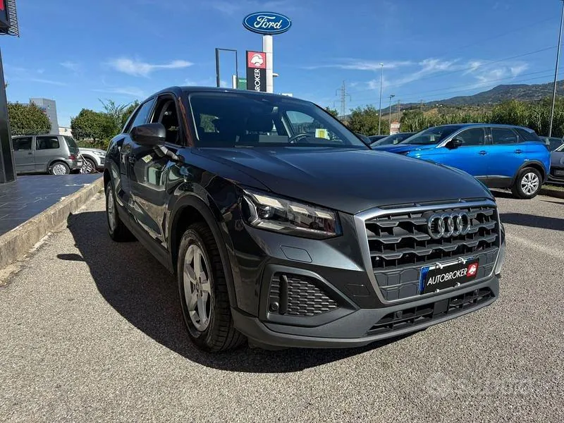 Audi Q2 2023 photo 2