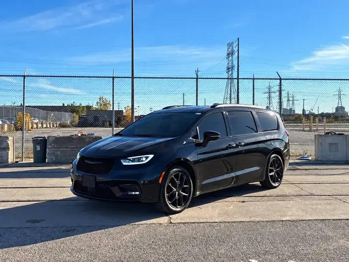 Chrysler Pacifica