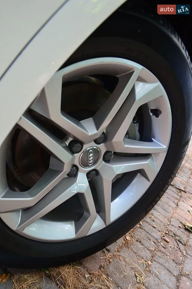 Audi Q5 2019 photo 5