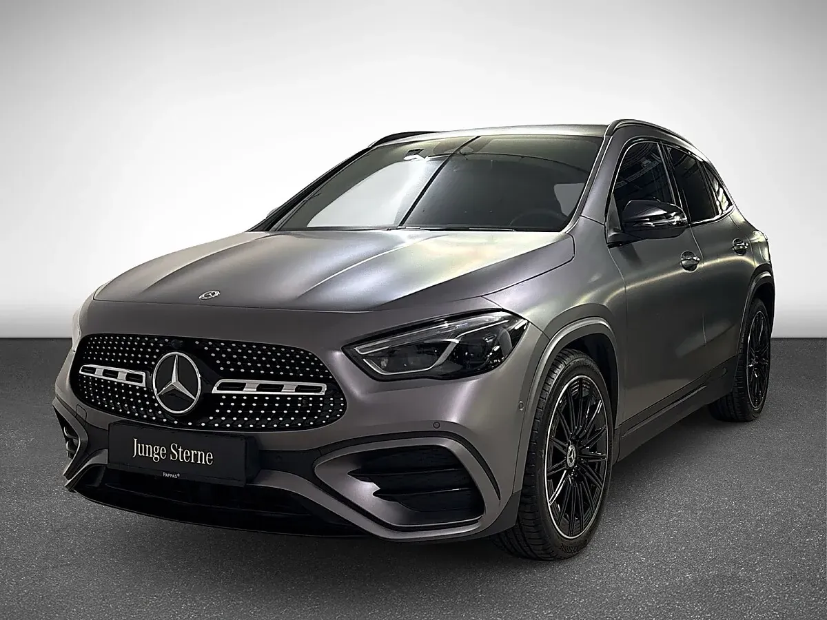 Mercedes-Benz Gla Class 2025 photo 2