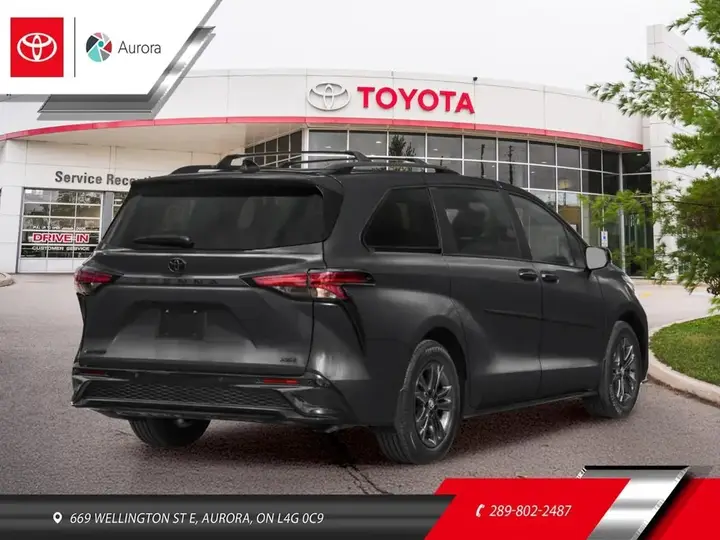 Toyota Sienna 2026 photo 2