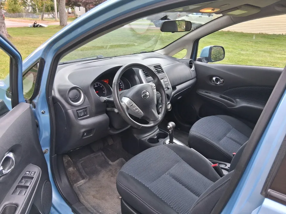 Nissan Versa Note 2014 photo 5