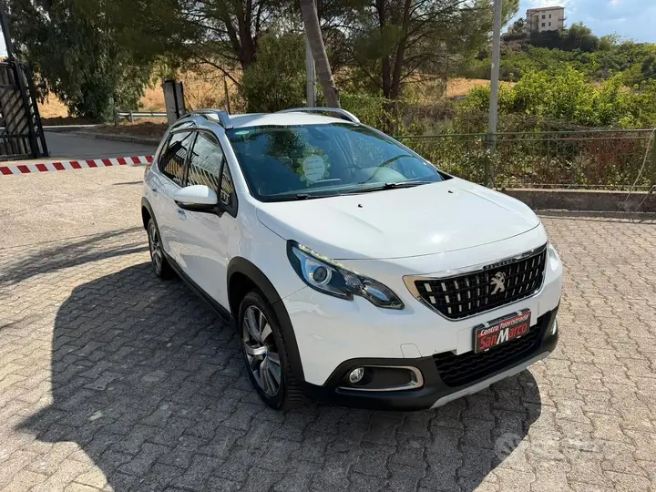 Peugeot 2008 2017 photo 3